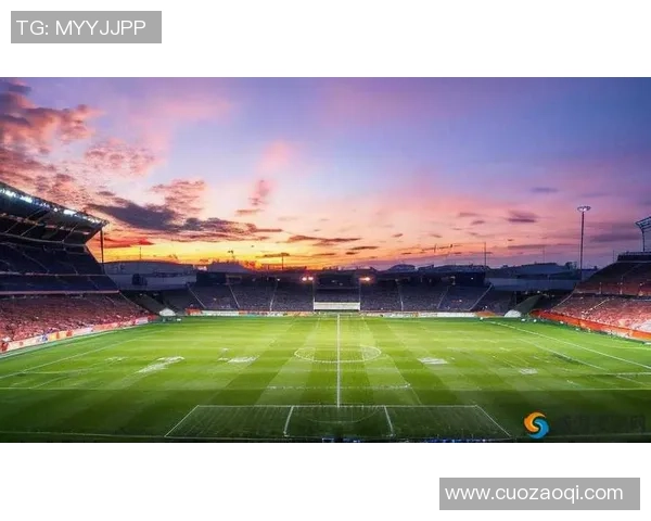 追逐梦想与荣耀的少年足球迷与明星的心灵碰撞