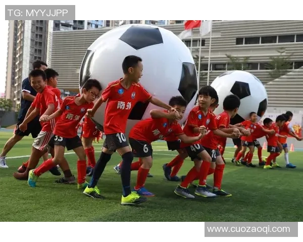 青少年足球明星联赛激发年轻球员潜力助力未来足球发展新篇章